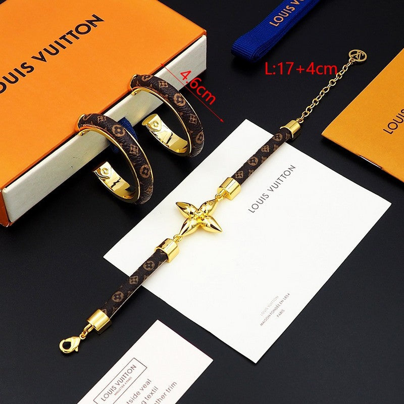 18K Louis Vuitton Louisette Bracelet