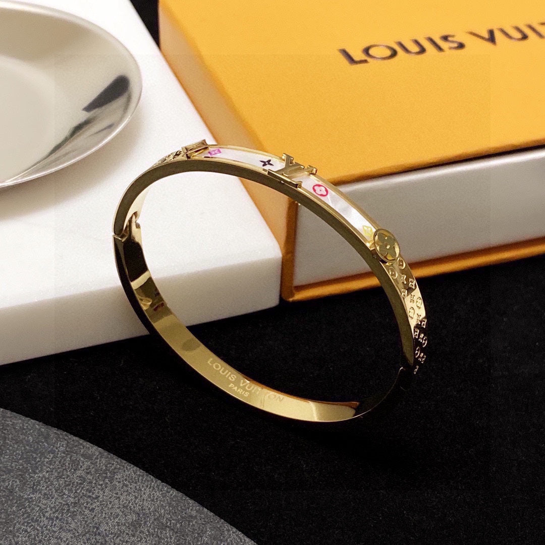 18K Louis Vuitton Idylle Blossom Pink Bracelet