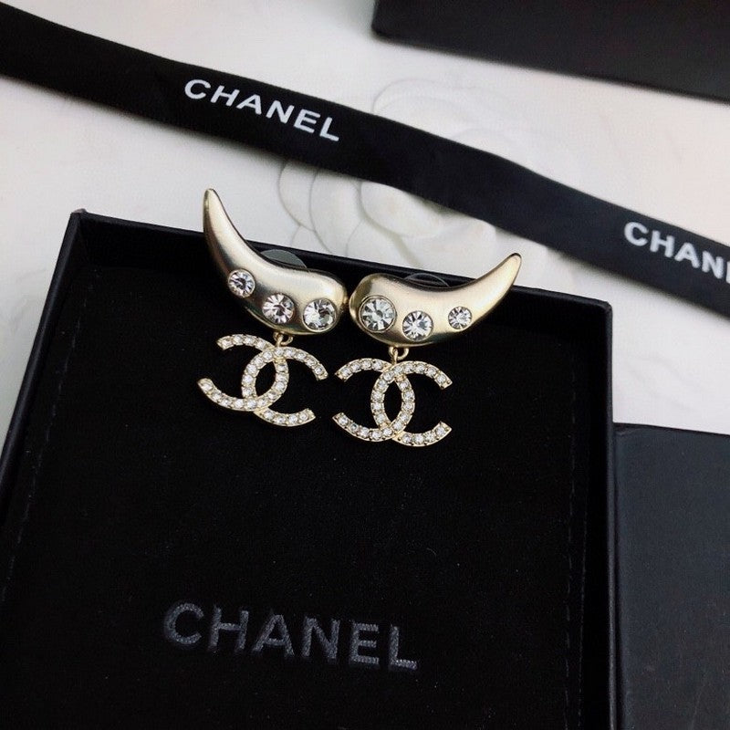 18K  Chanel Feather Diamond Gold Earrings