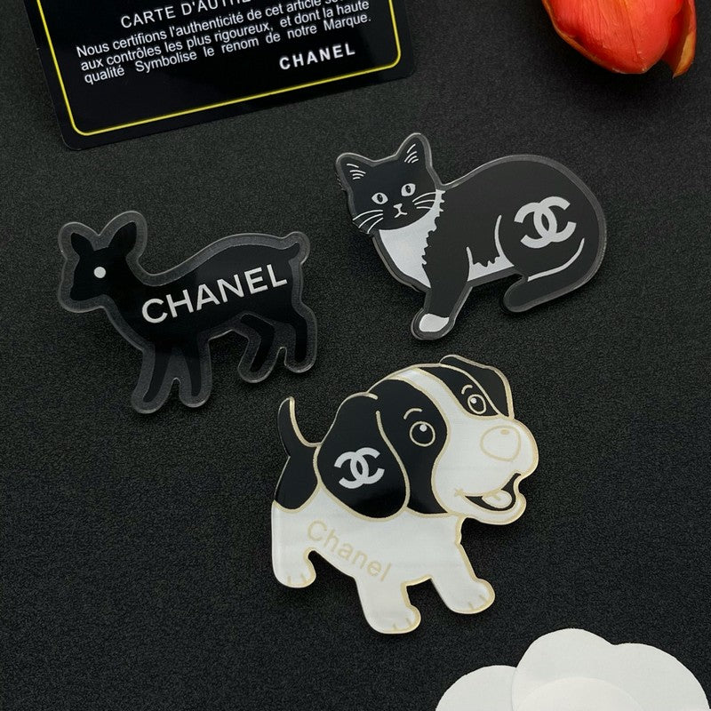 18K  Chanel Dog Brooch