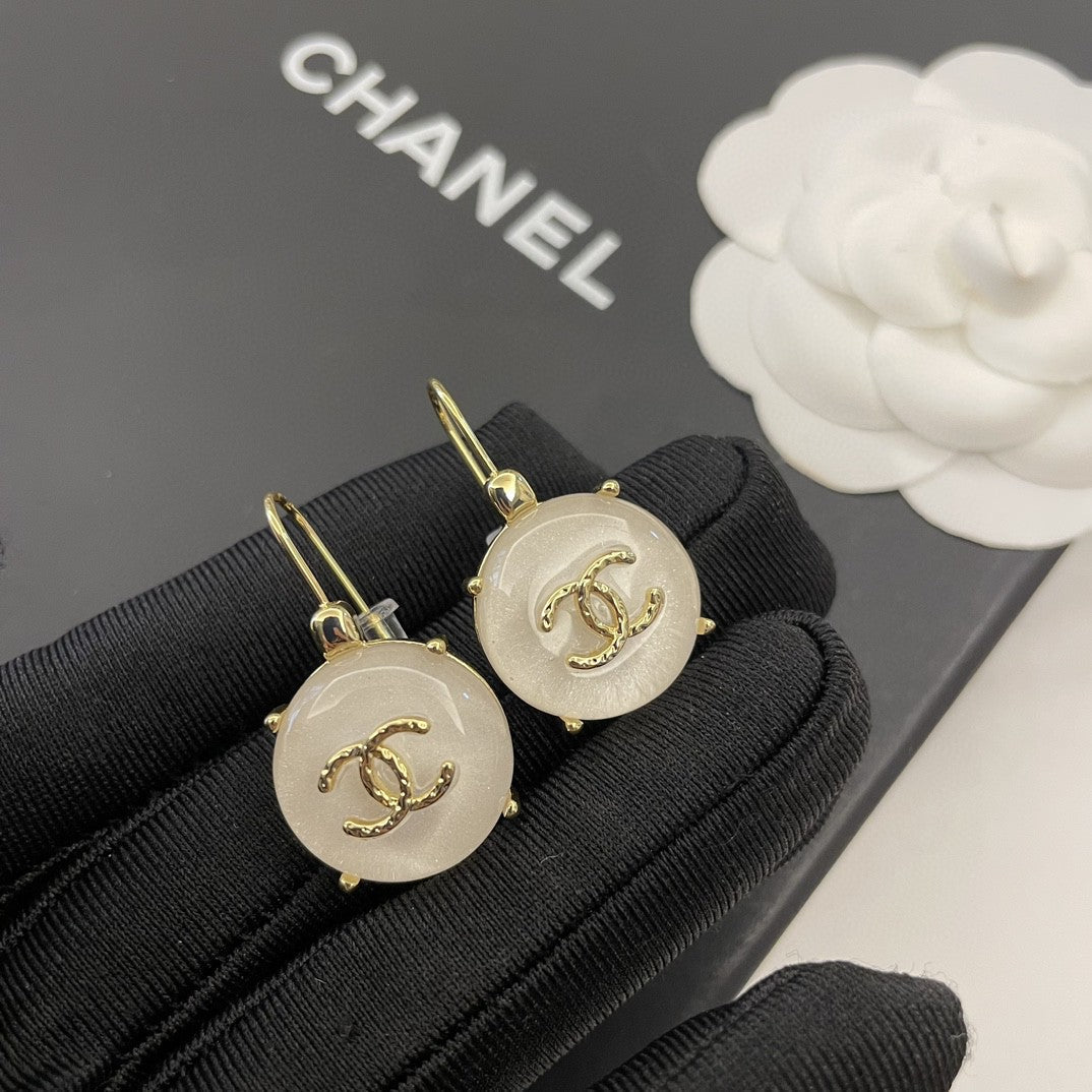 18K  Chanel Crystals Earrings