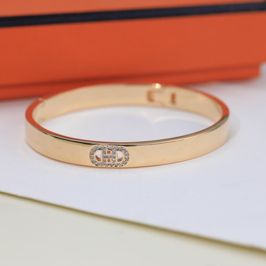 18K Hermes Diamonds Bracelet
