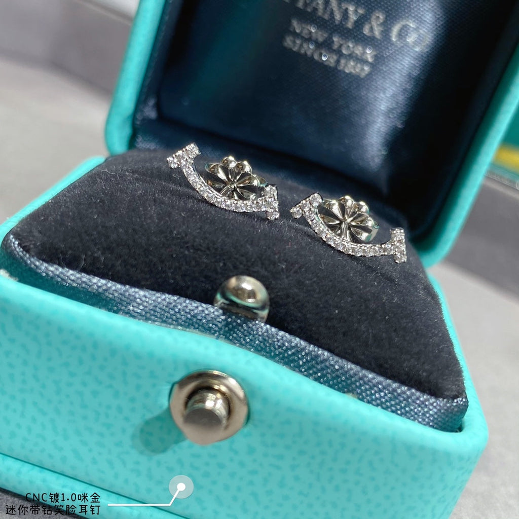 18K Tiffany Smile Diamonds Earrings