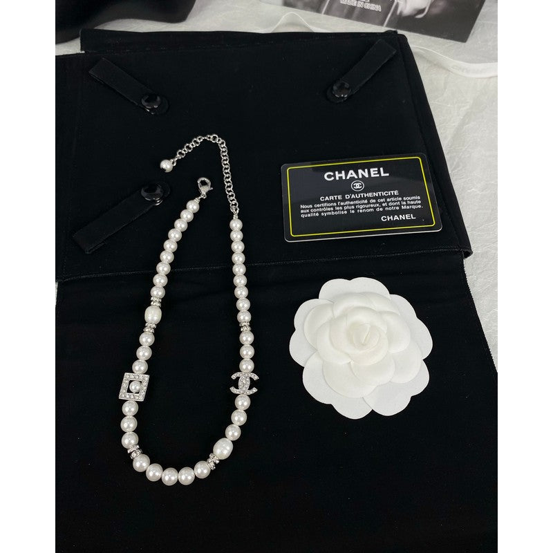 18K  Chanel Pearl Necklace